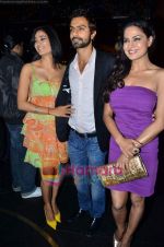 Shweta Tiwari, Ashmit Patel, Veena Malik at Ashmit Patel_s birthday bash in Veda on 13th Jan 2011 (3).JPG